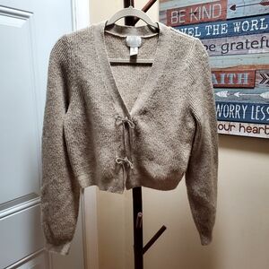 ​H&M Rhinestone Bow Cropped Cardigan